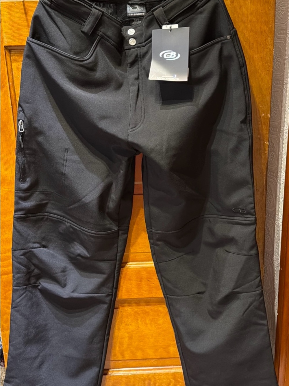 CB Sport snowboarding pants ski pant size Large NWT gators knee room